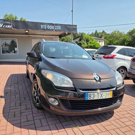 RENAULT MEGANE SPORT TOURER — foto 3