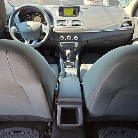 RENAULT MEGANE SPORT TOURER — foto 8