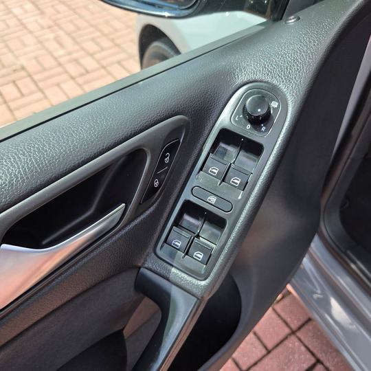 VOLKSWAGEN GOLF 6 — foto 11